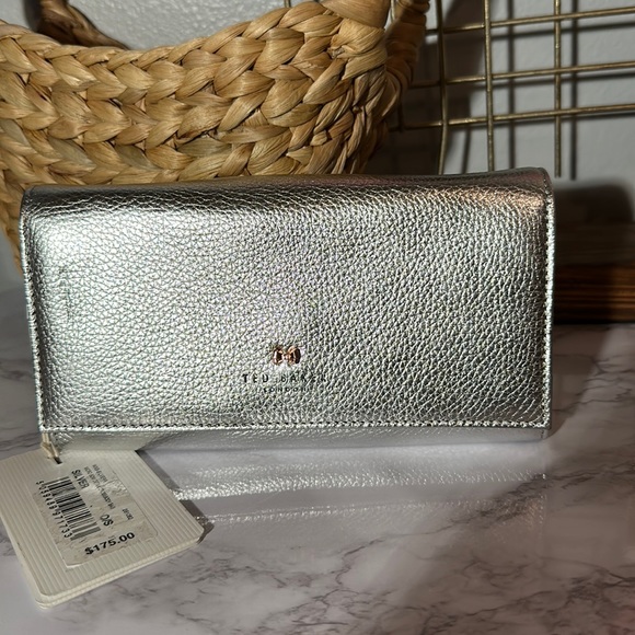 Ted Baker wallet/crossbody strap not included - Picture 1 of 9